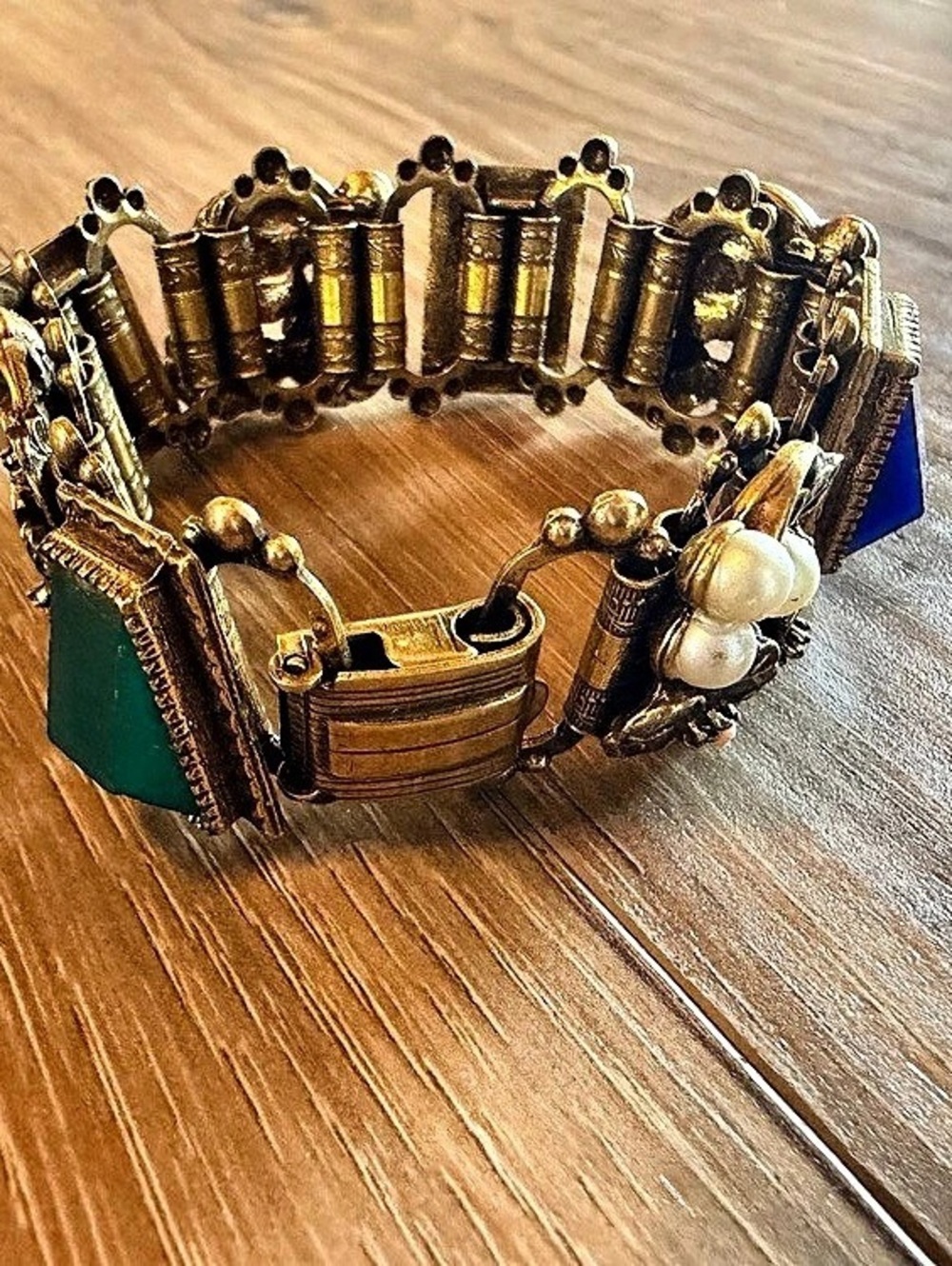 Multicolor Statement Bracelet - Picture 5 of 6